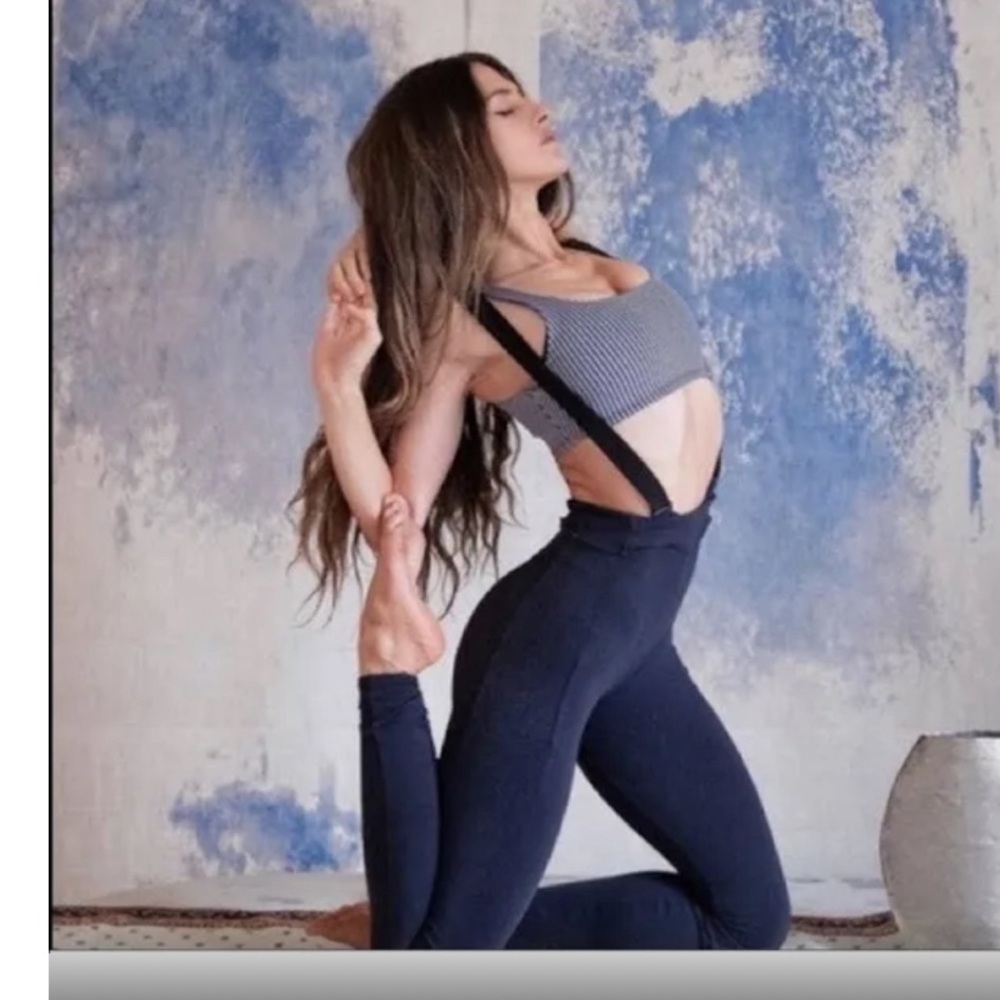 All High Waisted Leggings with Suspender